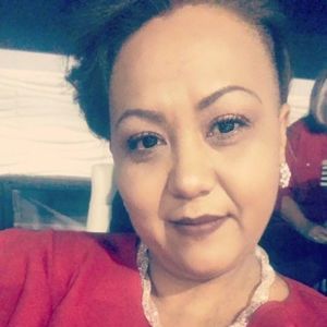 Meet your Posher, Connie